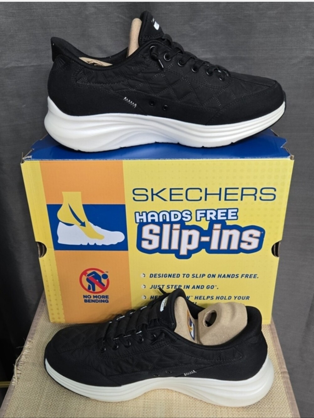 Skechers Womens Black Hands Free Slip-In Sneakers